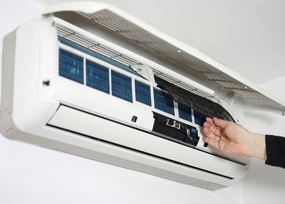 THE COMPLETE GUIDE TO HDB AIR CONDITIONING SERVICES IN SINGAPORE